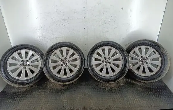 Volvo V50 R16 alloy rim