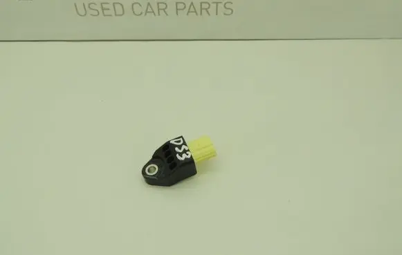 Toyota RAV 4 (XA30) Airbag deployment crash/impact sensor 8983133020