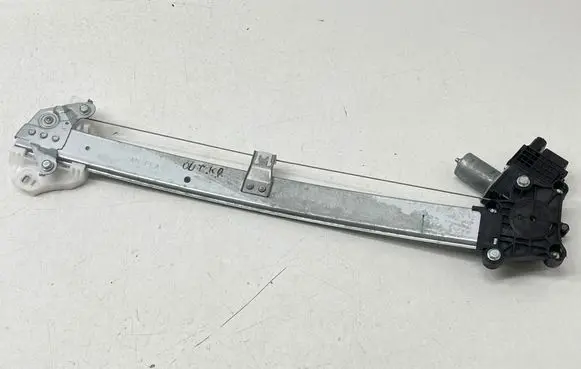 Subaru Outback (BT) Front door window regulator with motor 61188AN01A 0620205711