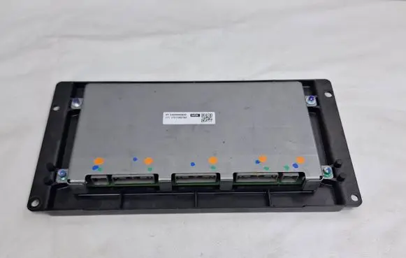 Chrysler Pacifica Hybrid / electric car battery EABS00058AD 1701120216A