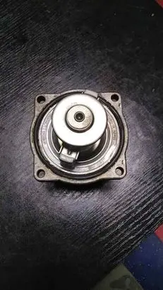 BMW 5 E39 Thermostat 1437526