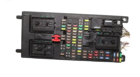 Jaguar XJ X351 Fuse module AW9314F041AE