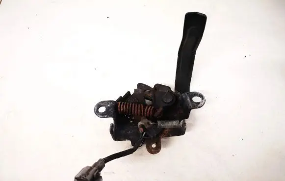 Toyota Urban Cruiser (XP110) Engine bonnet/hood lock/catch