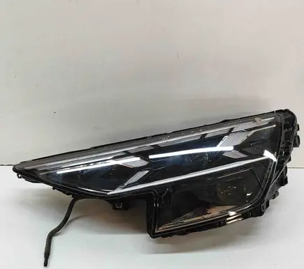 Audi Q8 Headlight/headlamp 4M8941085