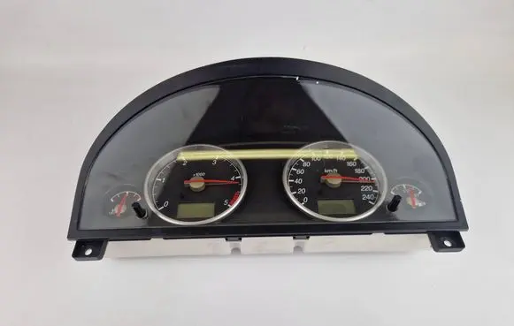 Ford Focus Speedometer (instrument cluster) 1S7F10841 44ZU189 44ZU187