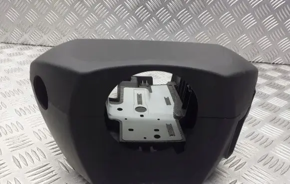 Renault Megane III Steering wheel column trim
