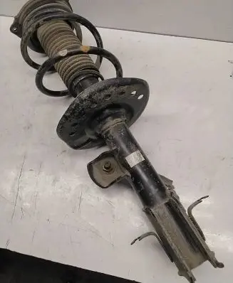 Nissan Juke I F15 Front shock absorber/damper 543021KC2A