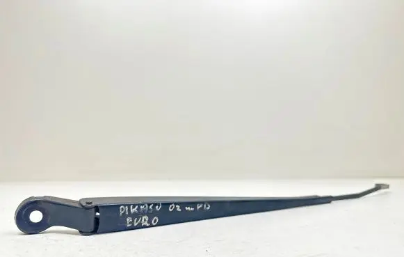 Citroen Xsara Picasso Front wiper blade arm