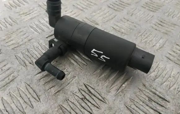 Bentley Flying Spur Windscreen/windshield washer pump 3W0955681