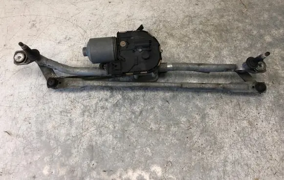 Audi Q5 SQ5 Front wiper linkage and motor 8R1955023D