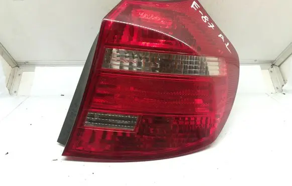 BMW 1 E81 E87 Rear/tail lights 716495604 3013840000