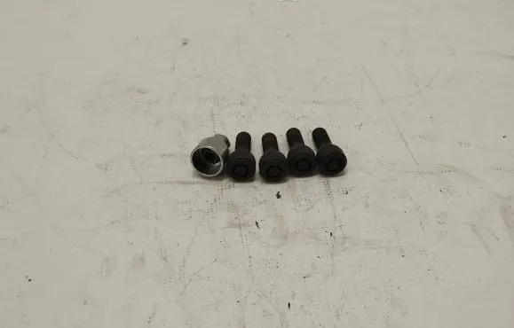 BMW 3 G20 G21 Nuts/bolts 