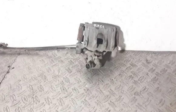 Mazda 3 II Rear brake caliper