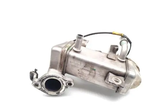 Nissan Qashqai EGR valve cooler 147350264R