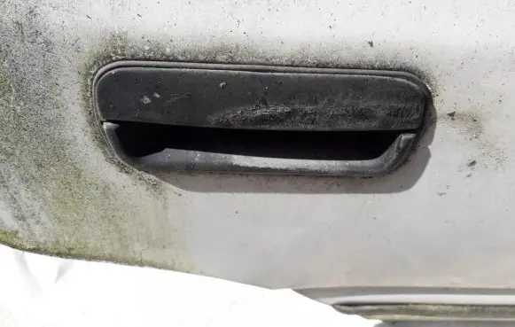 Hyundai Pony Front door exterior handle