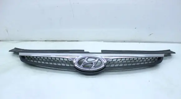 Hyundai i30 Front bumper upper radiator grill 363512R000