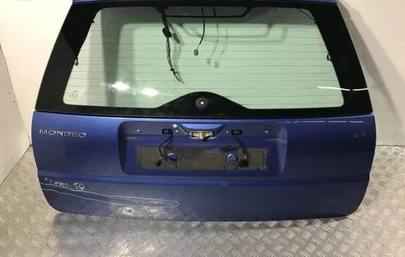 Ford Mondeo Mk III Tailgate/trunk/boot lid 