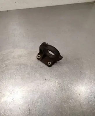 Volvo XC90 Driveshaft support bearing bracket 9143465