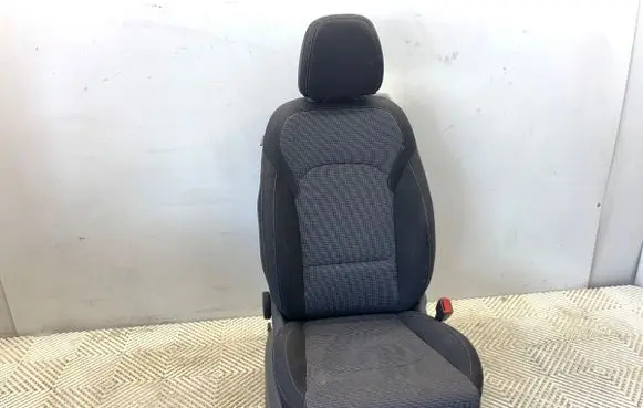 Hyundai i30 Front passenger seat 