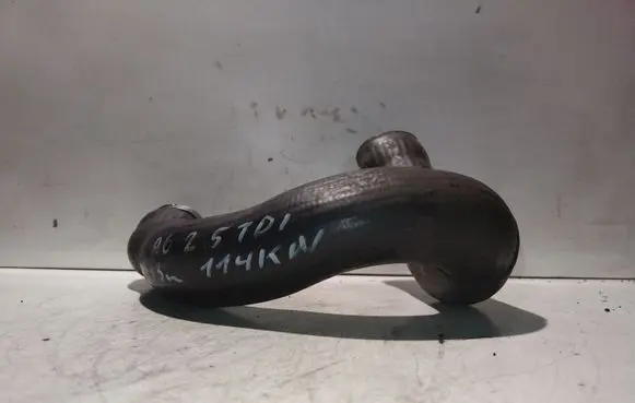 Audi A6 S6 C5 4B Air intake hose/pipe
