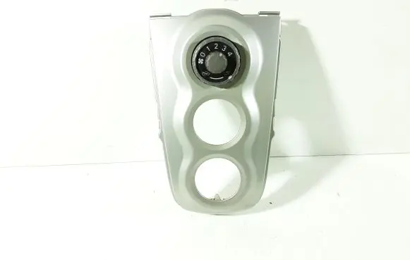Toyota Yaris Climate control/heater control trim 554060D190 55902 9287