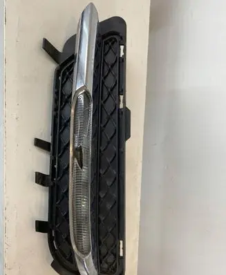 Mercedes-Benz E W212 Front bumper lower grill A2128851623