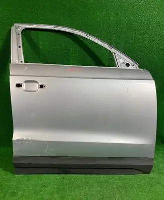 Audi Q3 8U Front door