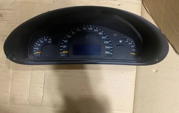 Mercedes-Benz C W203 Speedometer (instrument cluster) A2035403911 88311323 110080168005