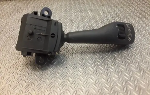 BMW Z4 E85 E86 Wiper speed switch 8363664