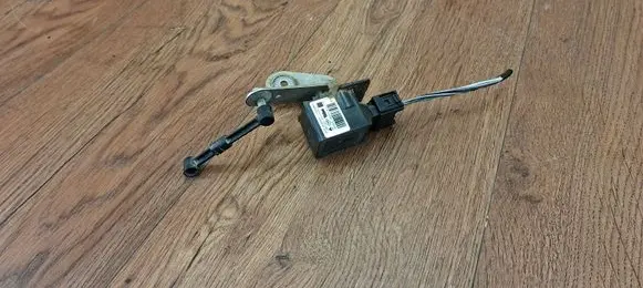 Renault Vel Satis Headlight level adjustment motor 8200415400A