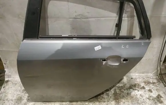 Opel Insignia A Rear door pilkos