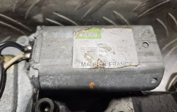 Citroen Xantia Rear window wiper motor 53200102