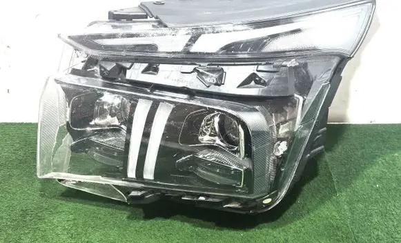 Hyundai Santa Fe Headlight/headlamp S1921-61170