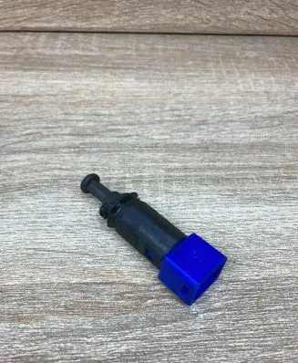 Renault Laguna I Brake pedal sensor switch 434561