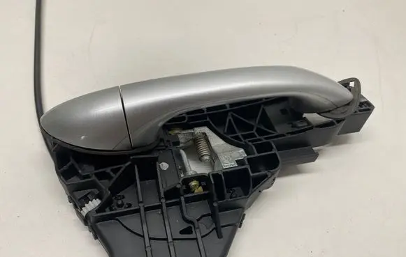 Mercedes-Benz ML W164 Rear door exterior handle A1647600434