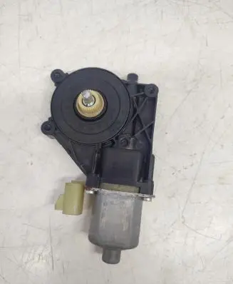 Chevrolet Cruze Front door window regulator motor 3130034193