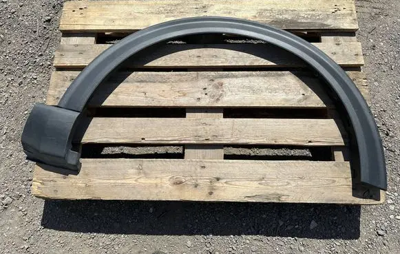 Ford Explorer VI Front arch trim LB5B-16A074