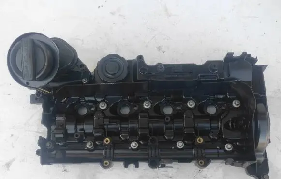 BMW 3 E90 E91 Rocker cam cover 8570828