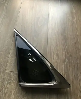 Lexus NX Rear side window 43R005844