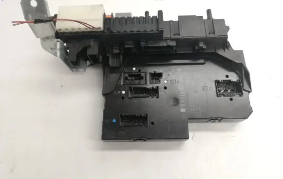 Mercedes-Benz C W204 Fuse module 2049005201