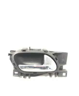 Peugeot 207 Front door interior handle