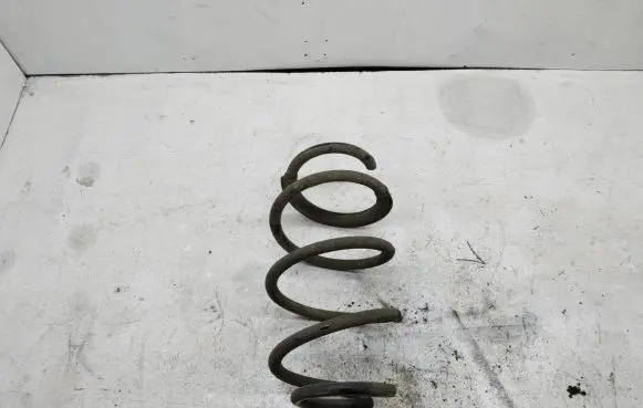 KIA Sportage Front coil spring