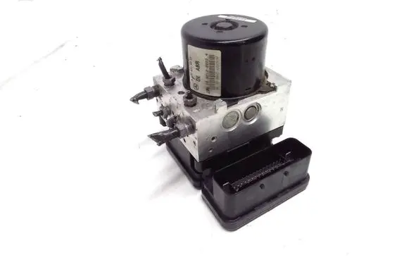 Mercedes-Benz C W204 ABS Pump A1724314212 A1729014000