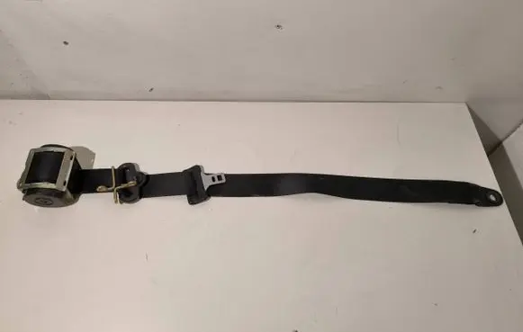 Ford Focus C-MAX Front seatbelt 3M51R61295AC