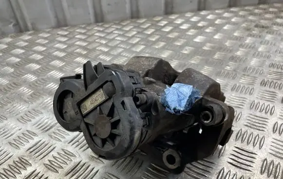 Mercedes-Benz GLC C253 Rear brake caliper A2534231098