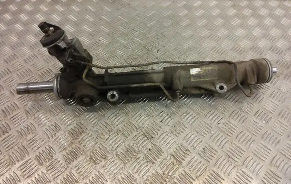 BMW X3 E83 Steering rack 7852973