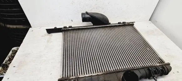 Volvo S40, V40 Intercooler radiator ETP8928