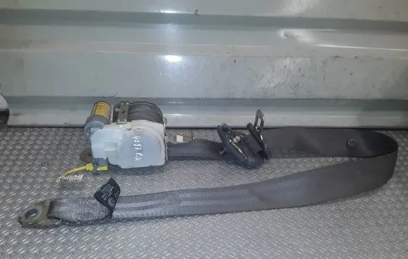 Hyundai Santa Fe Front seatbelt 045259