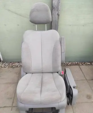 KIA Carnival Front passenger seat 