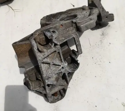Renault Scenic I Fuel pump bracket 7700115527